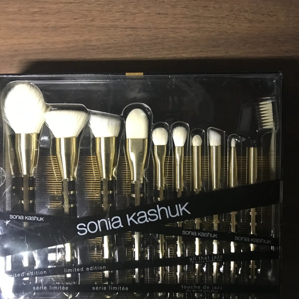 Sonia Kashuk Makeup Brushes - Picture 6 of 9